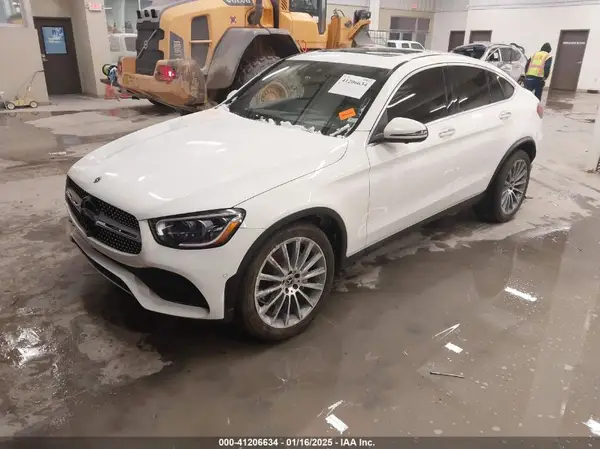 W1N0J8EB9MF915835 2021 MERCEDES-BENZ GLC - Image 2