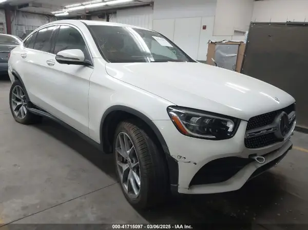 W1N0J8EB9NG041885 2022 MERCEDES-BENZ GLC - Image 1