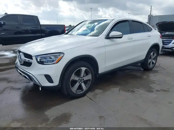 W1N0J8EB9PG165626 2023 MERCEDES-BENZ GLC - Image 2