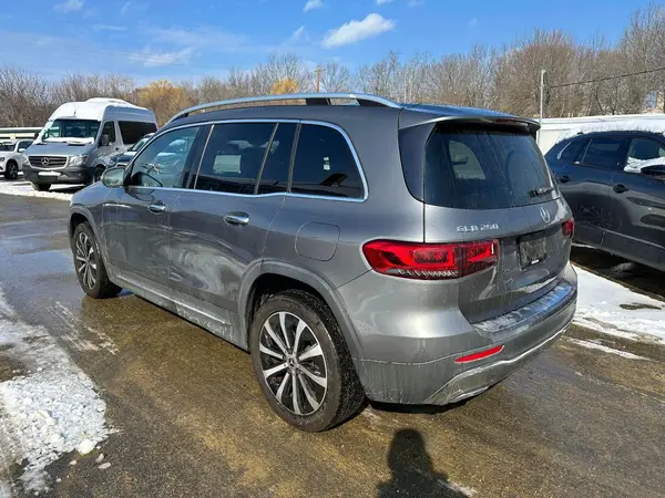 W1N4M4GB0MW089486 2021 MERCEDES-BENZ GLB - Image 2