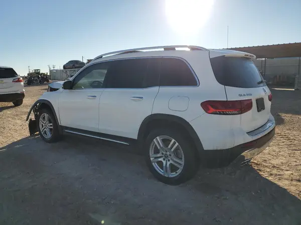 W1N4M4GB0MW101085 2021 MERCEDES-BENZ GLB - Image 2
