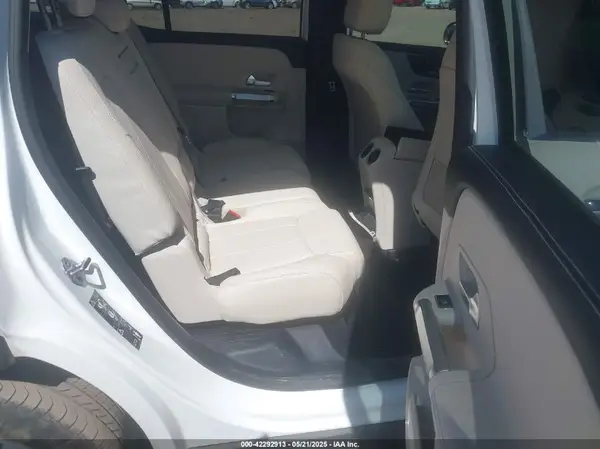 W1N4M4GB0MW104049 2021 MERCEDES-BENZ GLB - Image 8