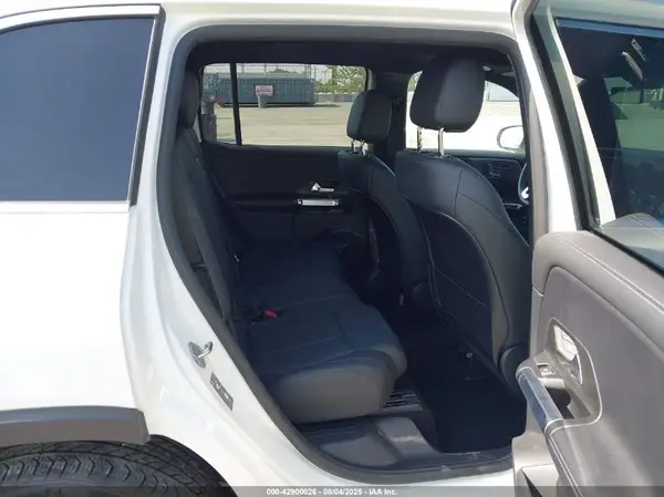 W1N4M4GB0NW259864 2022 MERCEDES-BENZ GLB - Image 8