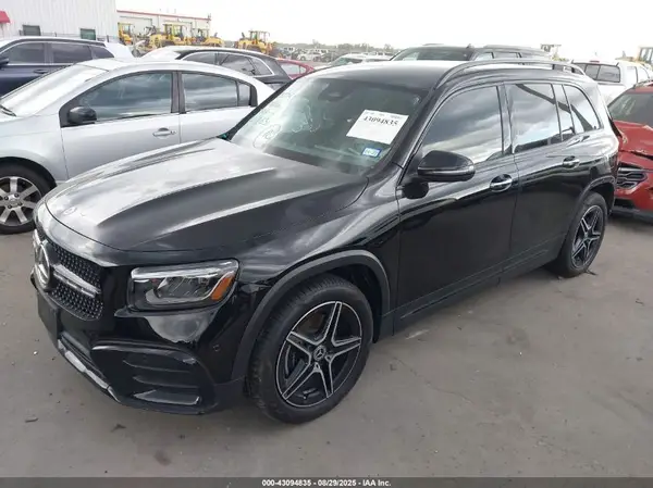 W1N4M4GB0RW348694 2024 MERCEDES-BENZ GLB - Image 2