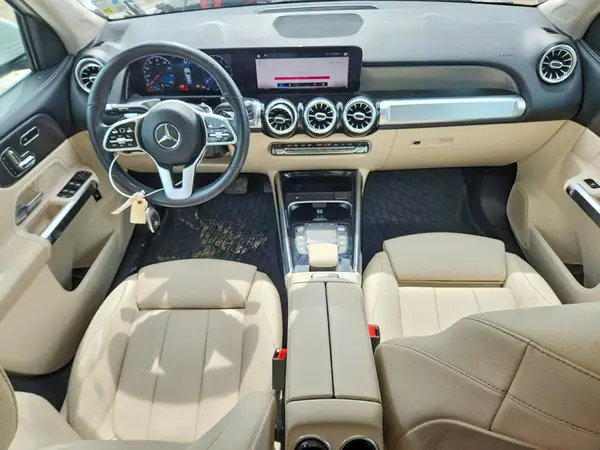 W1N4M4GB1MW088847 2021 MERCEDES-BENZ GLB - Image 8