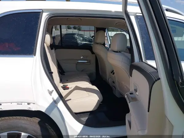 W1N4M4GB1MW089349 2021 MERCEDES-BENZ GLB - Image 8