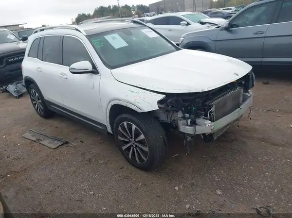 W1N4M4GB1NW189601 2022 MERCEDES-BENZ GLB - Image 1