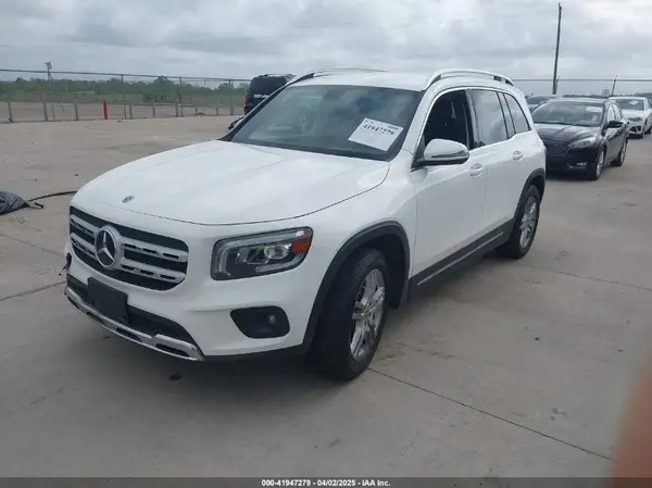 W1N4M4GB1NW241907 2022 MERCEDES-BENZ GLB - Image 2