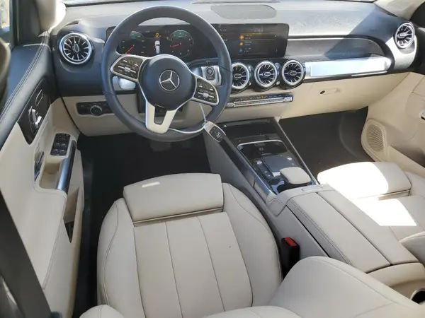 W1N4M4GB1NW246394 2022 MERCEDES-BENZ GLB - Image 8