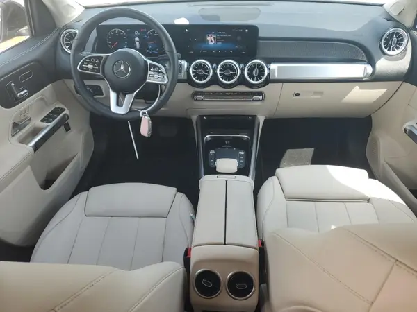 W1N4M4GB1NW250042 2022 MERCEDES-BENZ GLB - Image 8