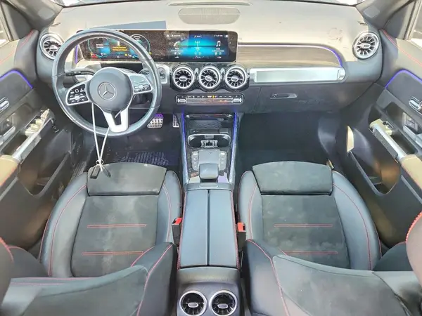 W1N4M4GB2MW108037 2021 MERCEDES-BENZ GLB - Image 8