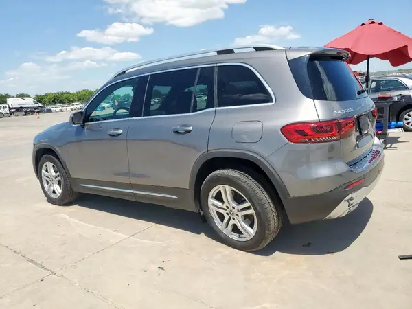 W1N4M4GB2MW146741 2021 MERCEDES-BENZ GLB - Image 2