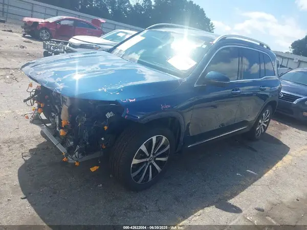 W1N4M4GB2NW169020 2022 MERCEDES-BENZ GLB - Image 2