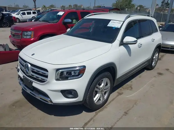 W1N4M4GB2NW171138 2022 MERCEDES-BENZ GLB - Image 2