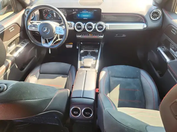 W1N4M4GB2NW184584 2022 MERCEDES-BENZ GLB - Image 8