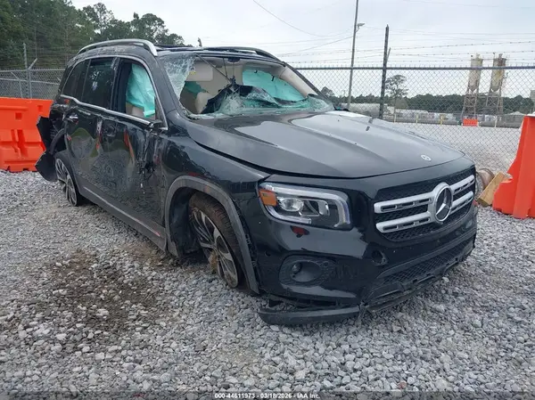 W1N4M4GB2NW241026 2022 MERCEDES-BENZ GLB - Image 1