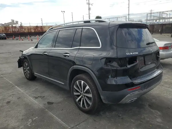 W1N4M4GB2NW249286 2022 MERCEDES-BENZ GLB - Image 2
