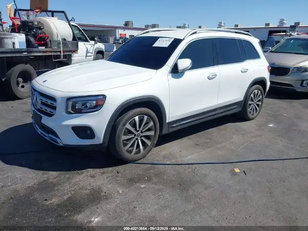 W1N4M4GB2NW255542 2022 MERCEDES-BENZ GLB - Image 2