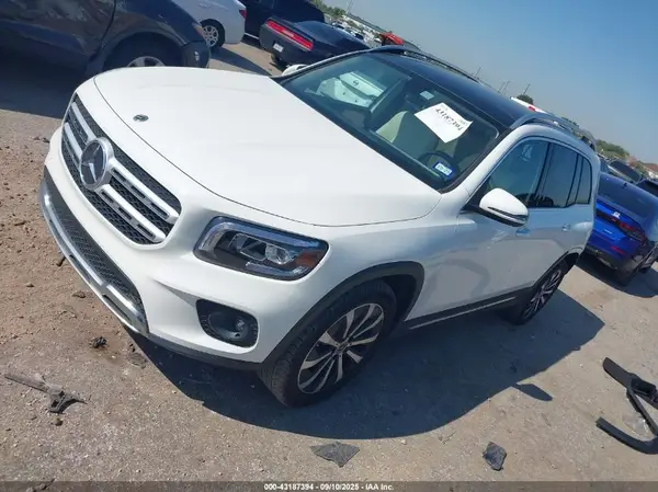 W1N4M4GB2PW263594 2023 MERCEDES-BENZ GLB - Image 2