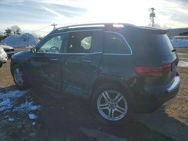 W1N4M4GB2PW323633 2023 MERCEDES-BENZ GLB - Image 2