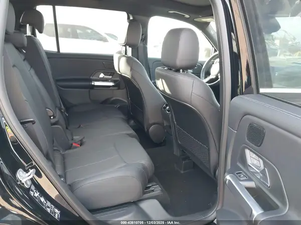 W1N4M4GB2RW371541 2024 MERCEDES-BENZ GLB - Image 8