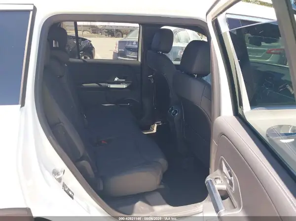 W1N4M4GB2RW380384 2024 MERCEDES-BENZ GLB - Image 8