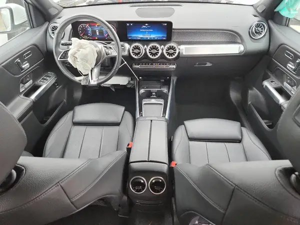W1N4M4GB2SW384487 2025 MERCEDES-BENZ GLB - Image 8