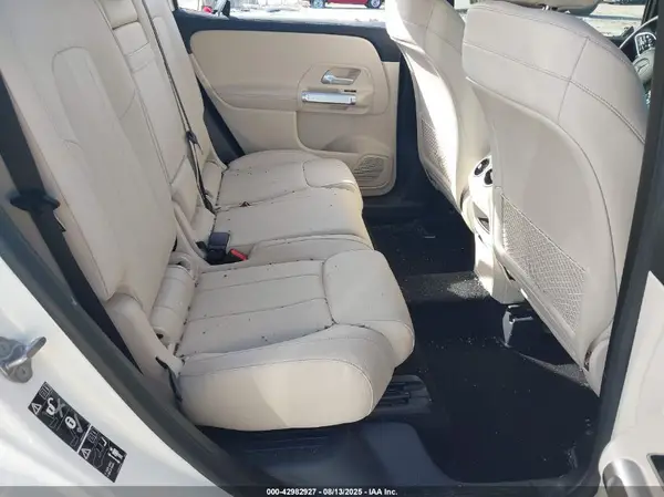 W1N4M4GB3MW093452 2021 MERCEDES-BENZ GLB - Image 8
