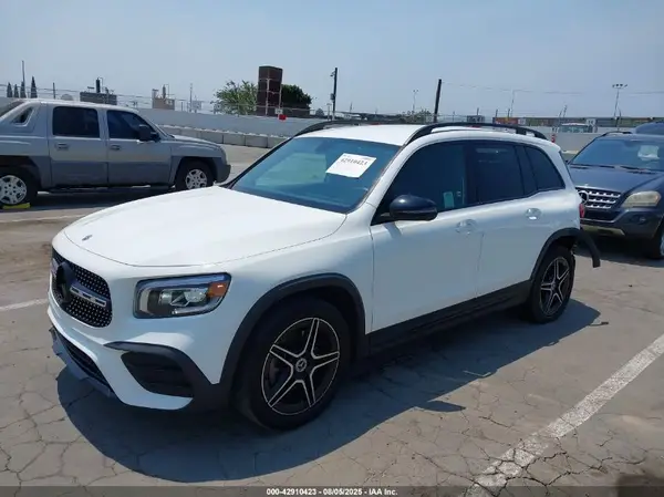 W1N4M4GB3MW108211 2021 MERCEDES-BENZ GLB - Image 2