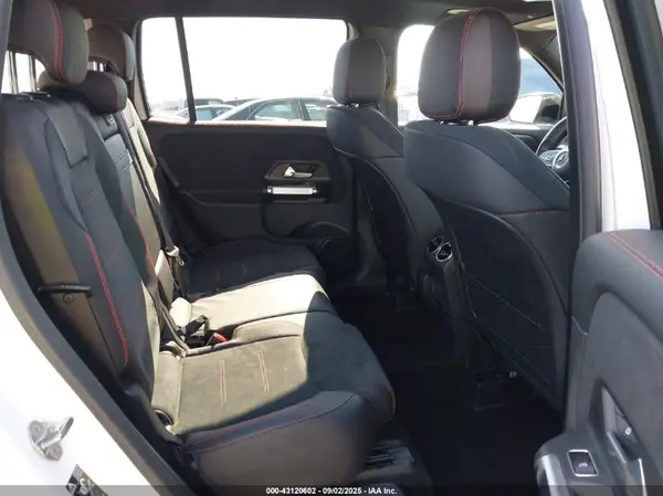 W1N4M4GB3MW133772 2021 MERCEDES-BENZ GLB - Image 8
