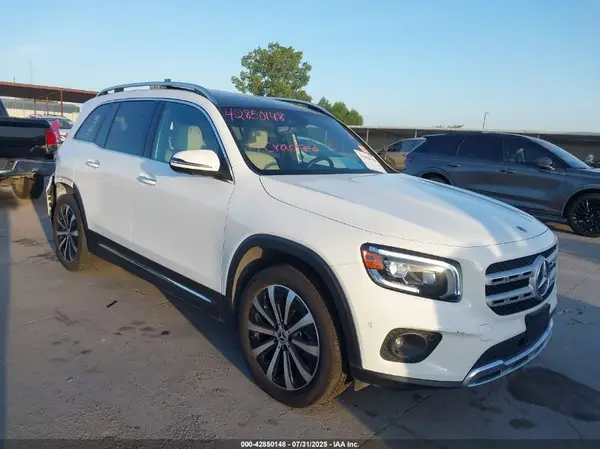 W1N4M4GB3MW151141 2021 MERCEDES-BENZ GLB - Image 1