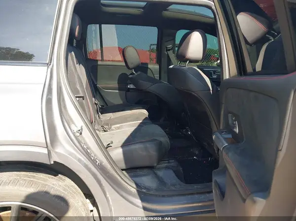 W1N4M4GB3PW314052 2023 MERCEDES-BENZ GLB - Image 8