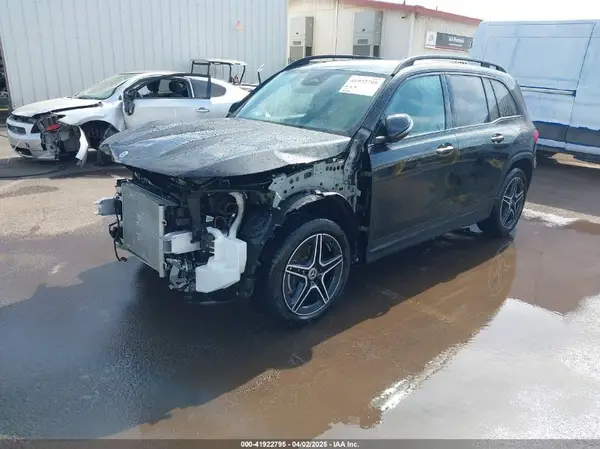 W1N4M4GB3RW354005 2024 MERCEDES-BENZ GLB - Image 2