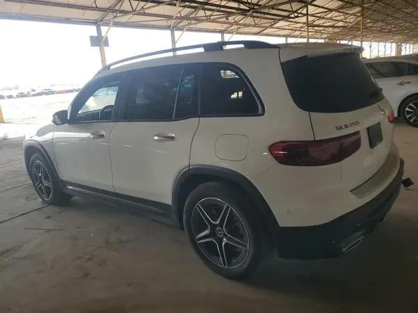 W1N4M4GB3RW377672 2024 MERCEDES-BENZ GLB - Image 2