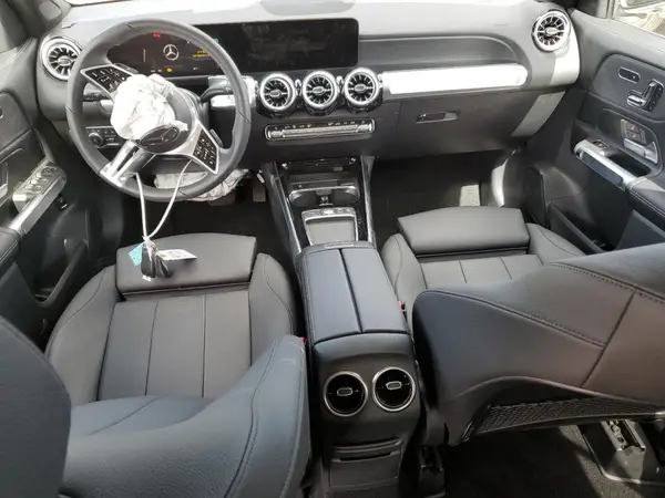 W1N4M4GB3SW417738 2025 MERCEDES-BENZ GLB - Image 8