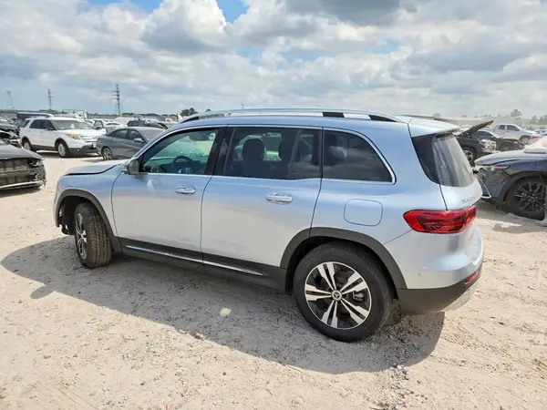 W1N4M4GB3SW426469 2025 MERCEDES-BENZ GLB - Image 2