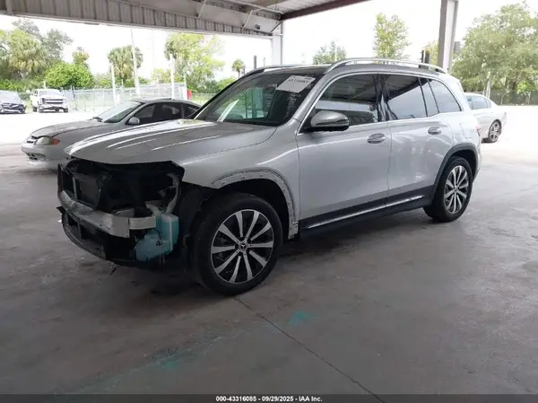 W1N4M4GB4LW019536 2020 MERCEDES-BENZ GLB - Image 2