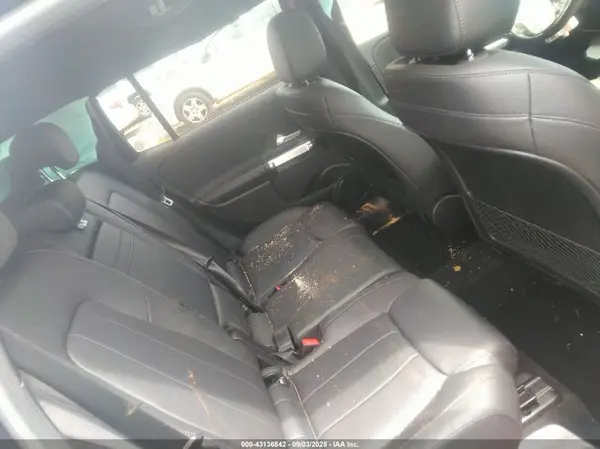 W1N4M4GB4LW031847 2020 MERCEDES-BENZ GLB - Image 8