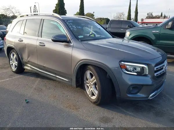W1N4M4GB4NW169536 2022 MERCEDES-BENZ GLB - Image 1