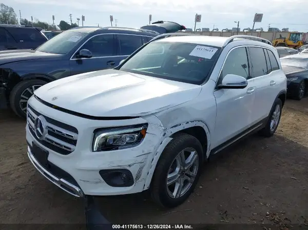 W1N4M4GB4NW170010 2022 MERCEDES-BENZ GLB - Image 2