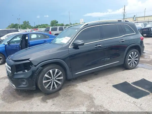 W1N4M4GB4NW253128 2022 MERCEDES-BENZ GLB - Image 2