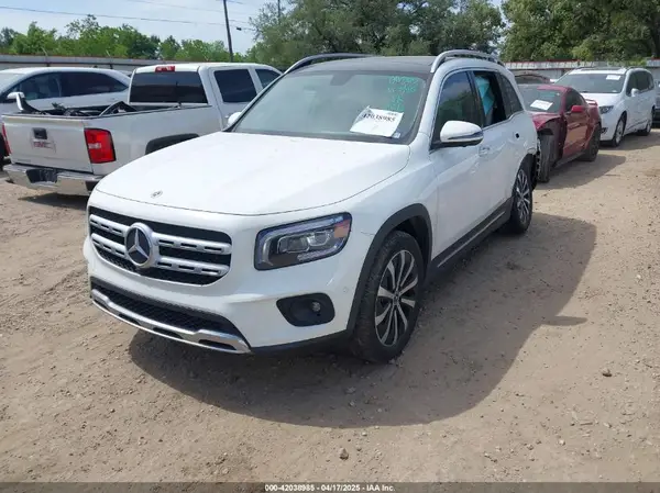 W1N4M4GB4PW298282 2023 MERCEDES-BENZ GLB - Image 2