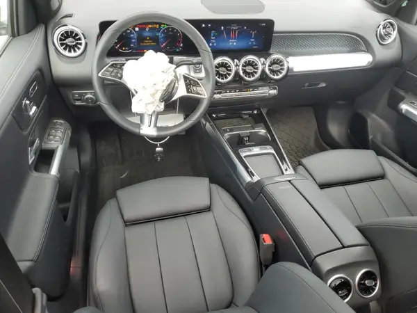 W1N4M4GB4RW349704 2024 MERCEDES-BENZ GLB - Image 8