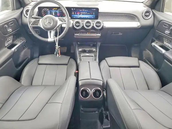 W1N4M4GB4SW408868 2025 MERCEDES-BENZ GLB - Image 8