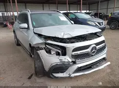 W1N4M4GB5NW240758 2022 MERCEDES-BENZ GLB