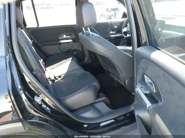 W1N4M4GB5PW331046 2023 MERCEDES-BENZ GLB - Image 8