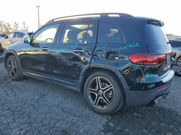 W1N4M4GB5PW332360 2023 MERCEDES-BENZ GLB - Image 2