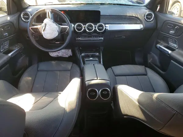 W1N4M4GB5SW386945 2025 MERCEDES-BENZ GLB - Image 8