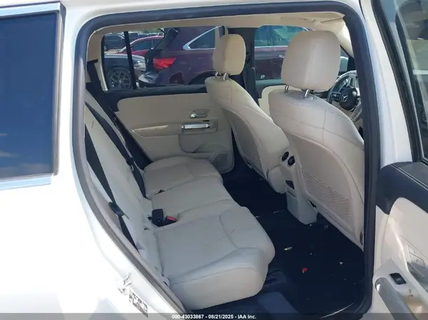 W1N4M4GB6LW024883 2020 MERCEDES-BENZ GLB - Image 8