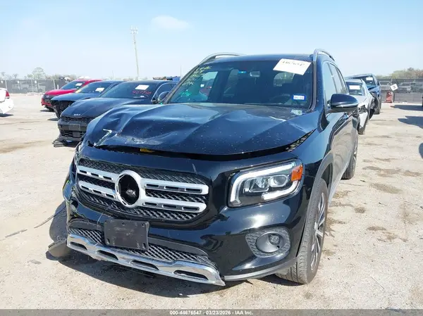 W1N4M4GB6MW129098 2021 MERCEDES-BENZ GLB - Image 2